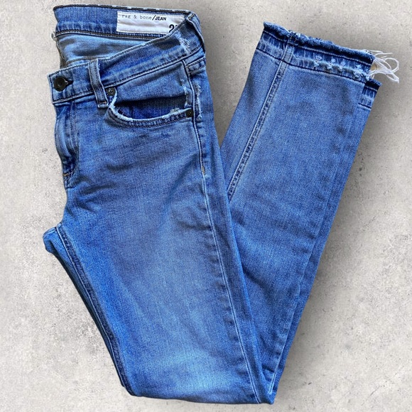 Rag & Bone Distressed Denim Jeans Women Size 25 - Picture 1 of 10